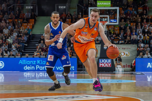 同时具备稳 同时具备稳